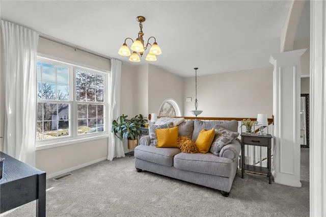 $469,500 | 10916 North Oxford Avenue, Kansas City, MO 64157