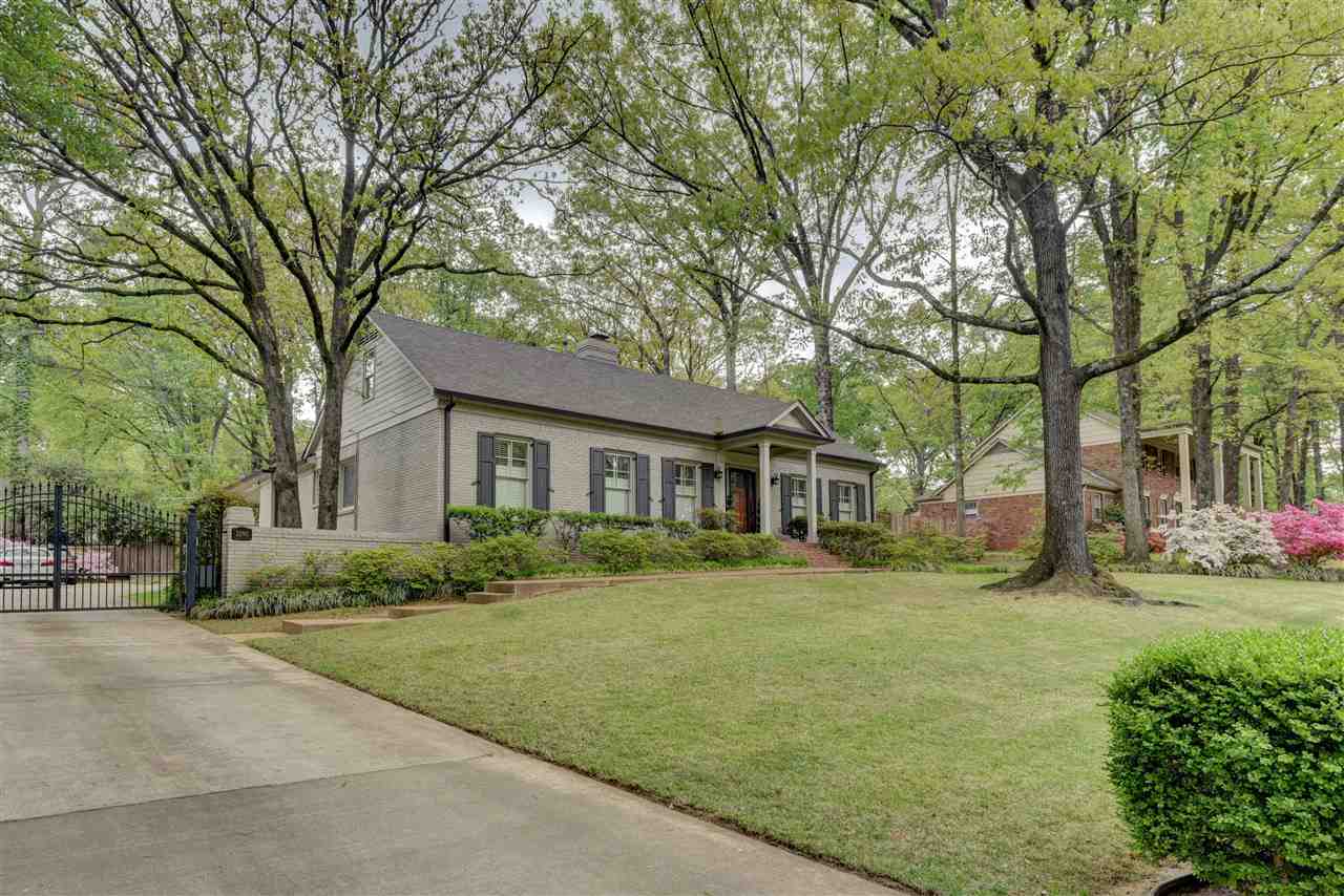 2290 Massey Road Memphis, TN 38119 - Photo 3 of 25 Kirby Woods is in full bloom!