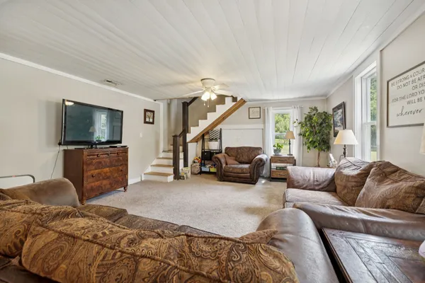 $419,900 | 860 Golden Hollow Road, Dixon Springs, TN 37057