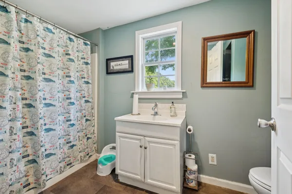 $419,900 | 860 Golden Hollow Road, Dixon Springs, TN 37057