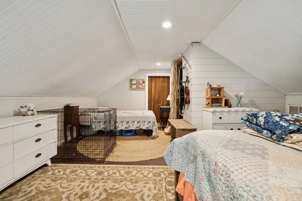 $419,900 | 860 Golden Hollow Road, Dixon Springs, TN 37057