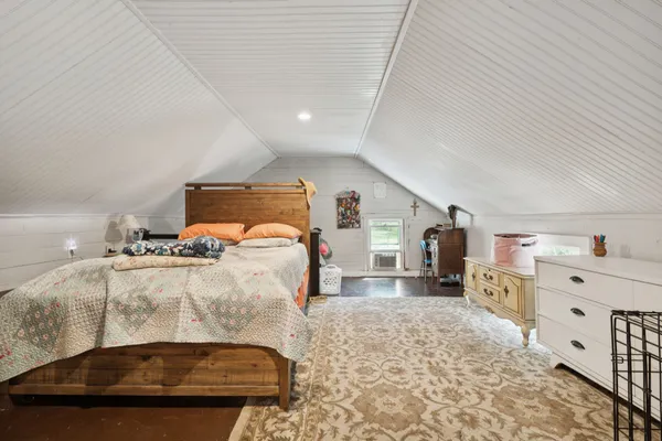 $419,900 | 860 Golden Hollow Road, Dixon Springs, TN 37057