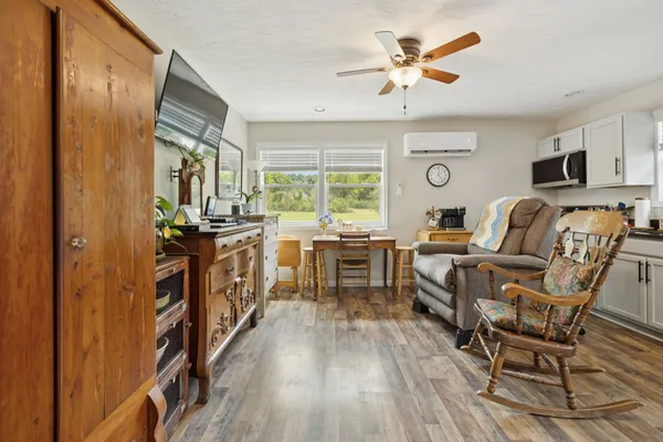 $419,900 | 860 Golden Hollow Road, Dixon Springs, TN 37057