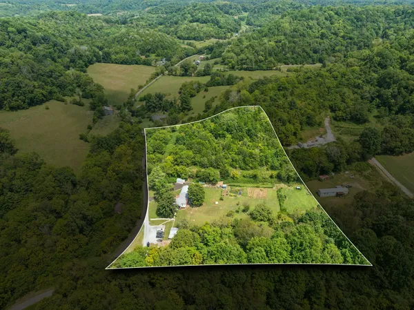 $419,900 | 860 Golden Hollow Road, Dixon Springs, TN 37057