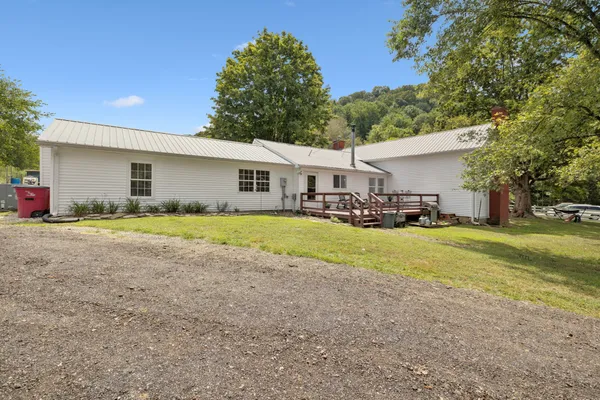 $419,900 | 860 Golden Hollow Road, Dixon Springs, TN 37057