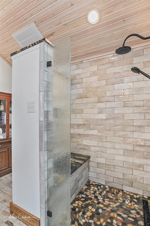 335 Coleman Loop Homer, LA 71040 - Photo 32 of 40 a bathroom with a shower