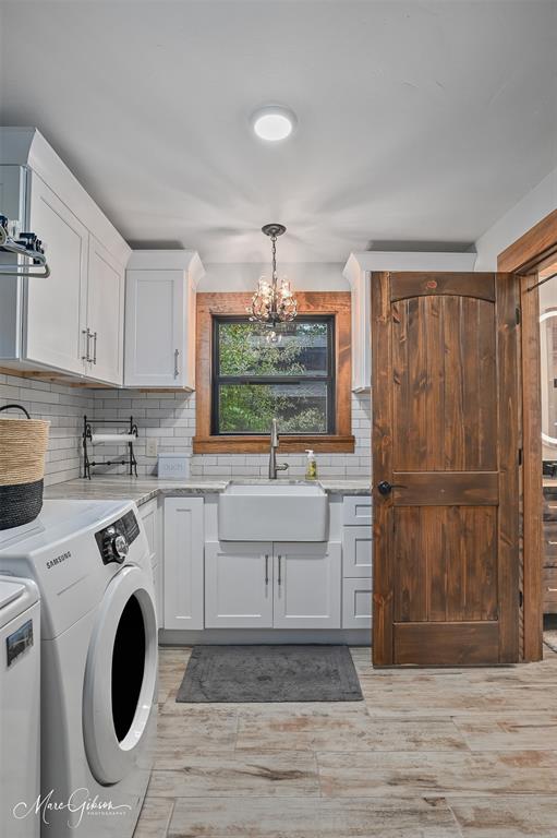 335 Coleman Loop Homer, LA 71040 - Photo 33 of 40 a kitchen with a refrigerator and window
