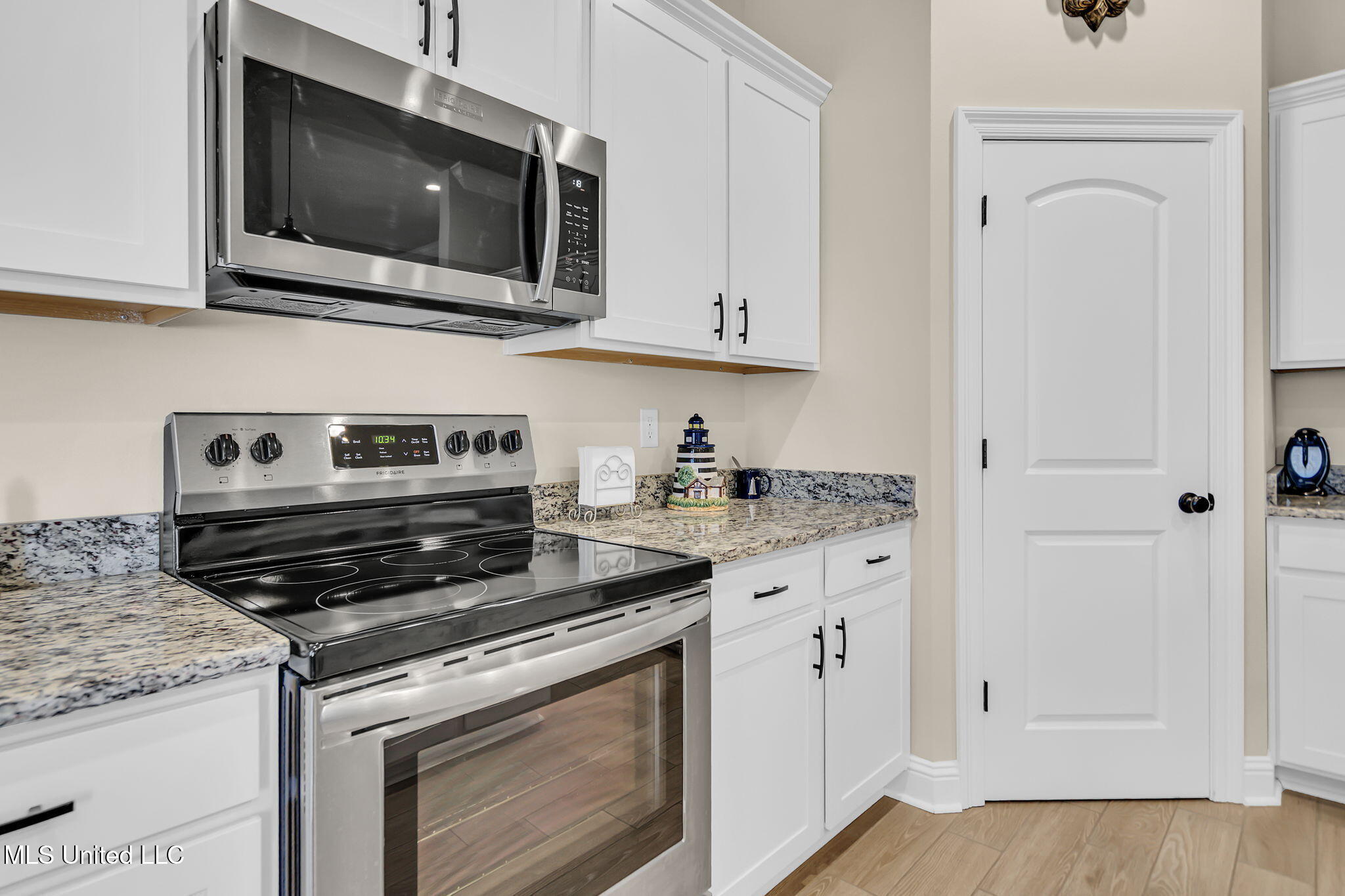 15538 Soaring Loop Gulfport, MS 39503 - Photo 8 of 23 8-web-or-mls-15538 Soaring Loop 8