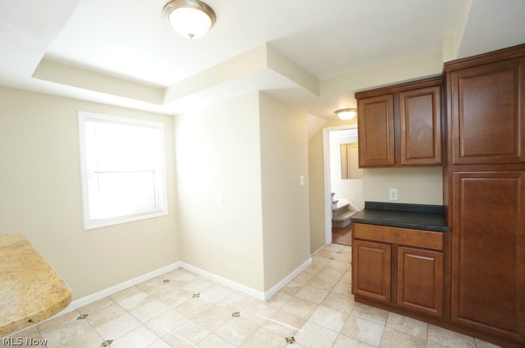 4026 Wyncote Road South Euclid, OH 44121 - Photo 10 of 25
