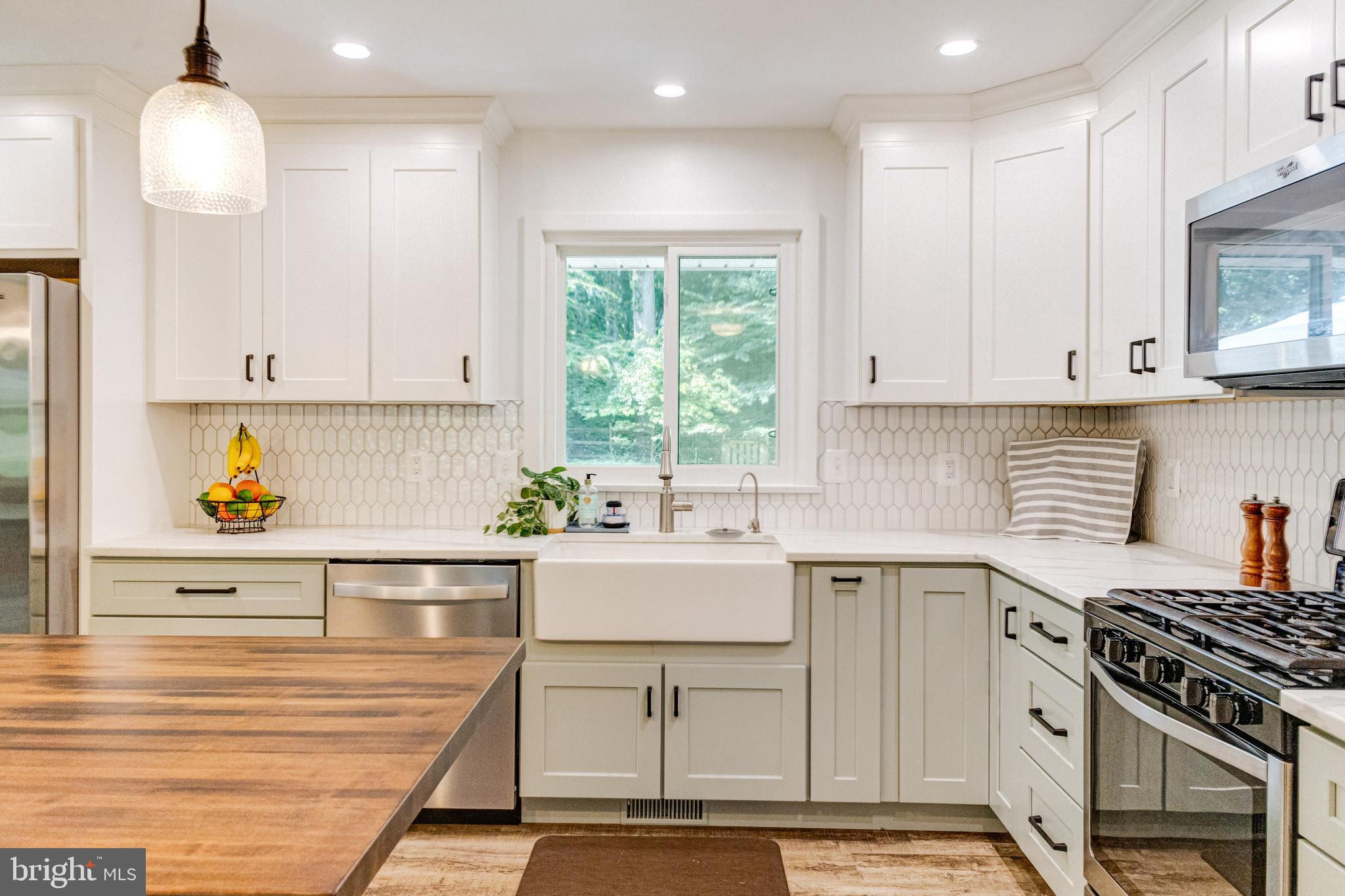 2408 Laurel Bush Road Abingdon, MD 21009 - Photo 6 of 40 Kitchen Cabinets