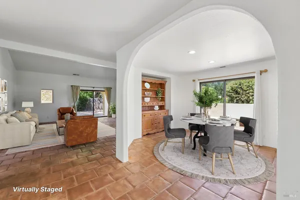 $759,000 | 424 La Quinta Lane, Sonoma, CA 95476