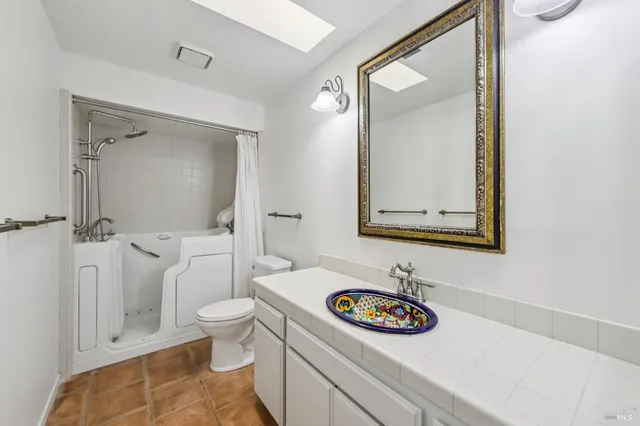 $759,000 | 424 La Quinta Lane, Sonoma, CA 95476