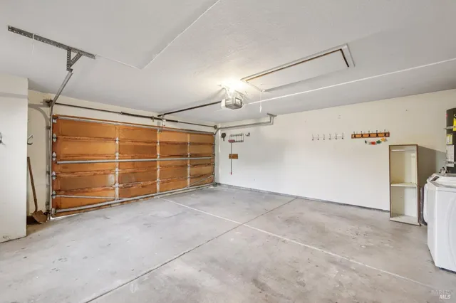 $759,000 | 424 La Quinta Lane, Sonoma, CA 95476