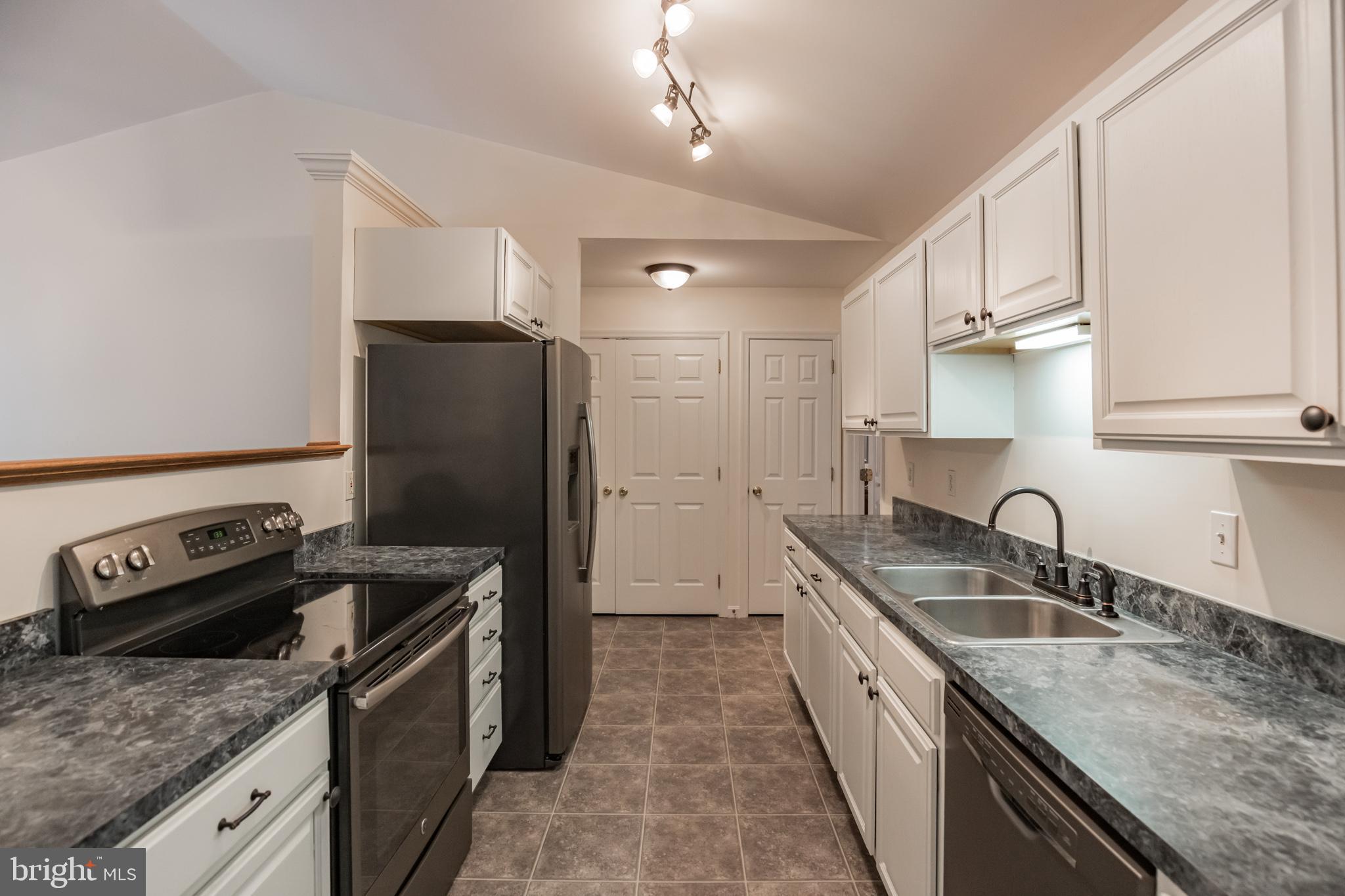 999 Crystal Rock Road Lusby, MD 20657 - Photo 10 of 31