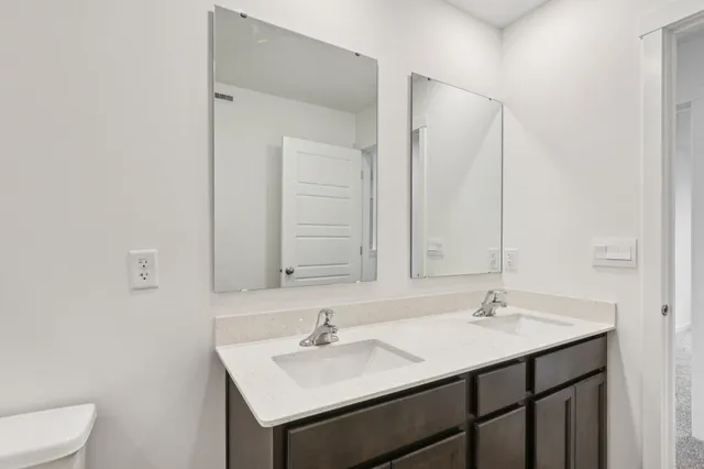 $459,990 | 5017 Yates Drive, Mount Pleasant, WI 53403