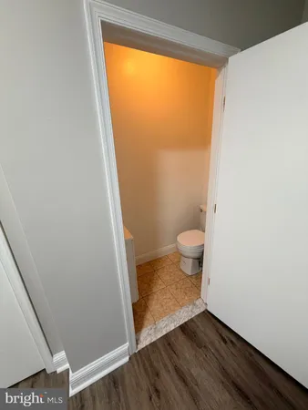 $2,000 | 2917 West Girard Avenue, Unit SECOND, Philadelphia, PA 19130
