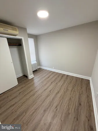 $2,000 | 2917 West Girard Avenue, Unit SECOND, Philadelphia, PA 19130