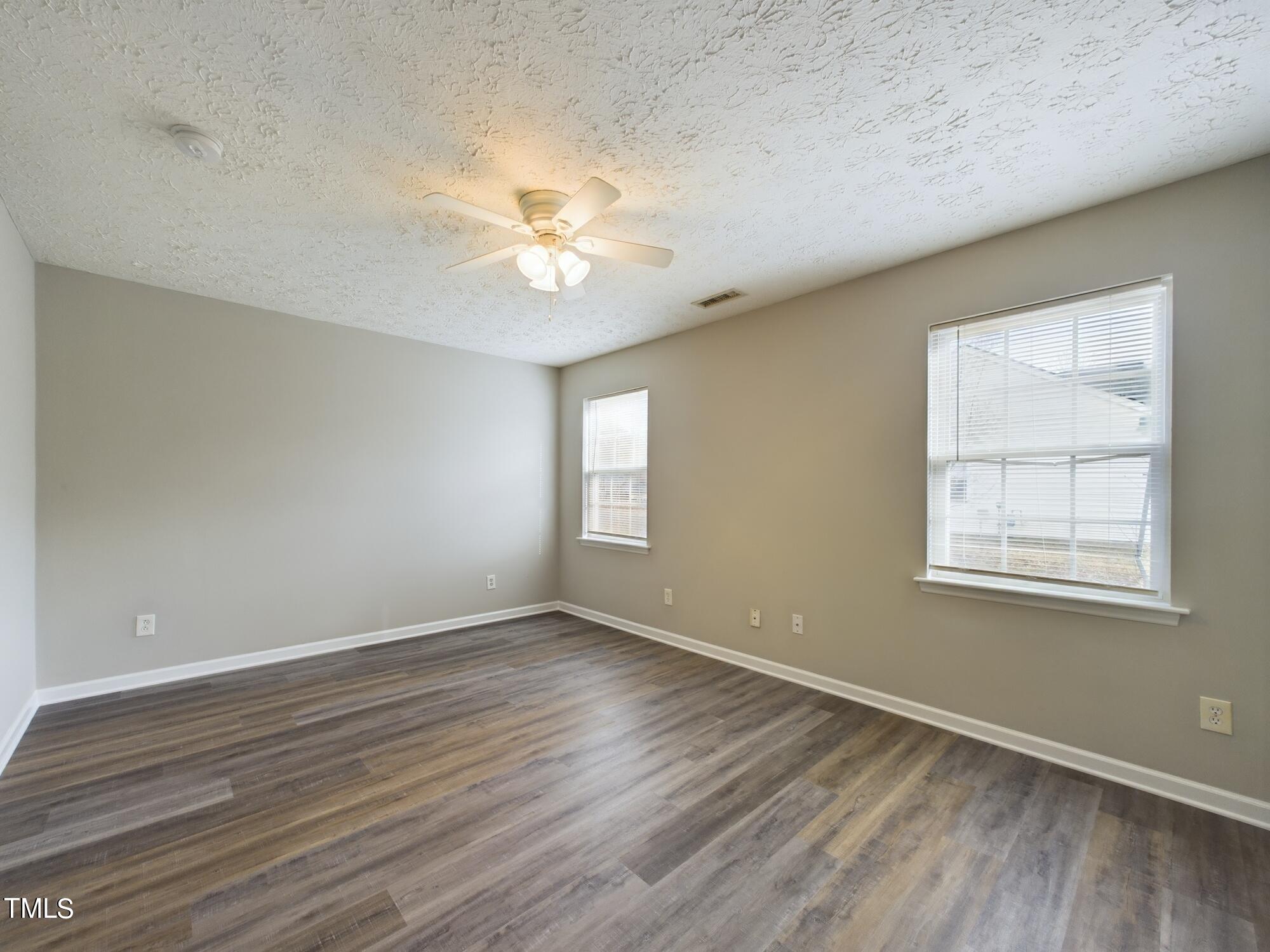 3225 Balm Court Raleigh, NC 27610 - Photo 21 of 43 CAM01608G0-PR0048-STILL035