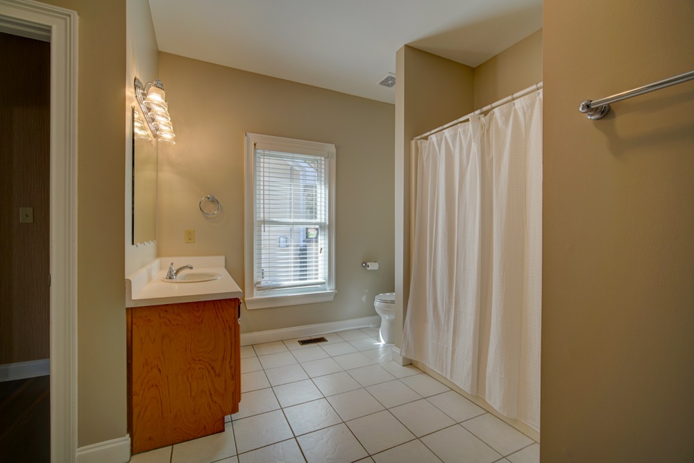 216 Coburn Road Spartanburg, SC 29302 - Photo 11 of 25 Gallery Image 11