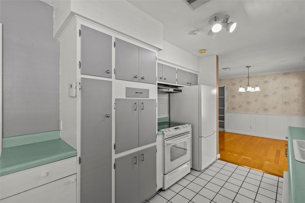 2087 Druid Road Clearwater, FL 33764 - Photo 21 of 46