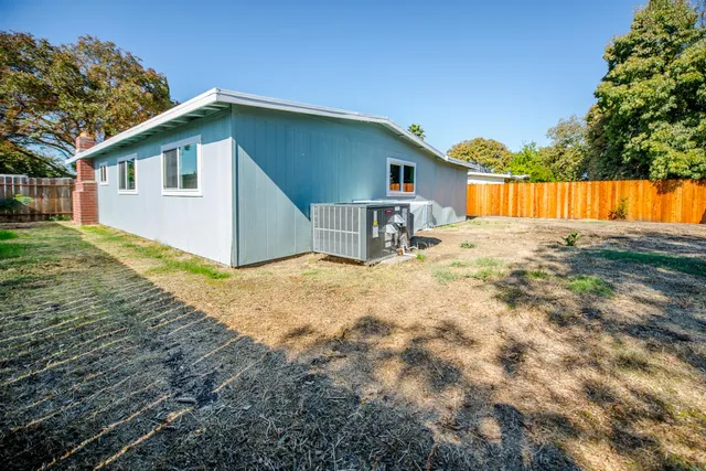 $489,900 | 6 Dawn Drive, Woodland, CA 95695