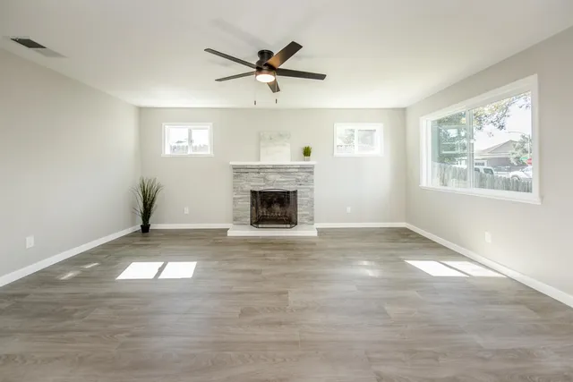 $489,900 | 6 Dawn Drive, Woodland, CA 95695