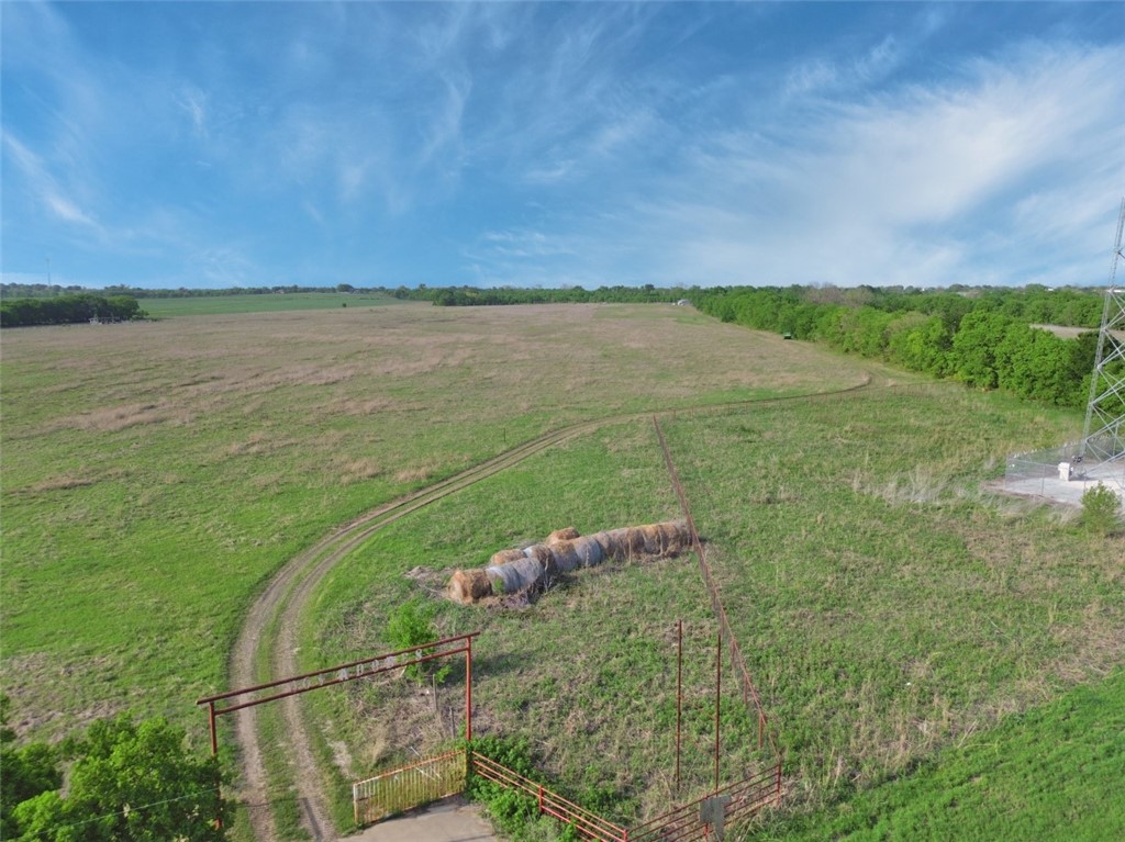 7 Chilton Tx 76632 Chilton, TX 76632 - Photo 8 of 12