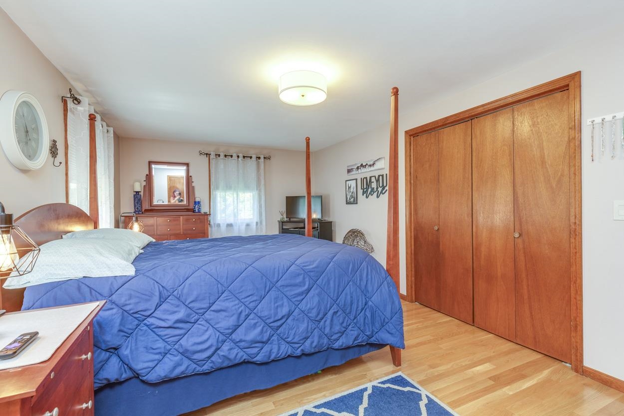 72 Brookdale Road Salem, NH 03079 - Photo 17 of 34