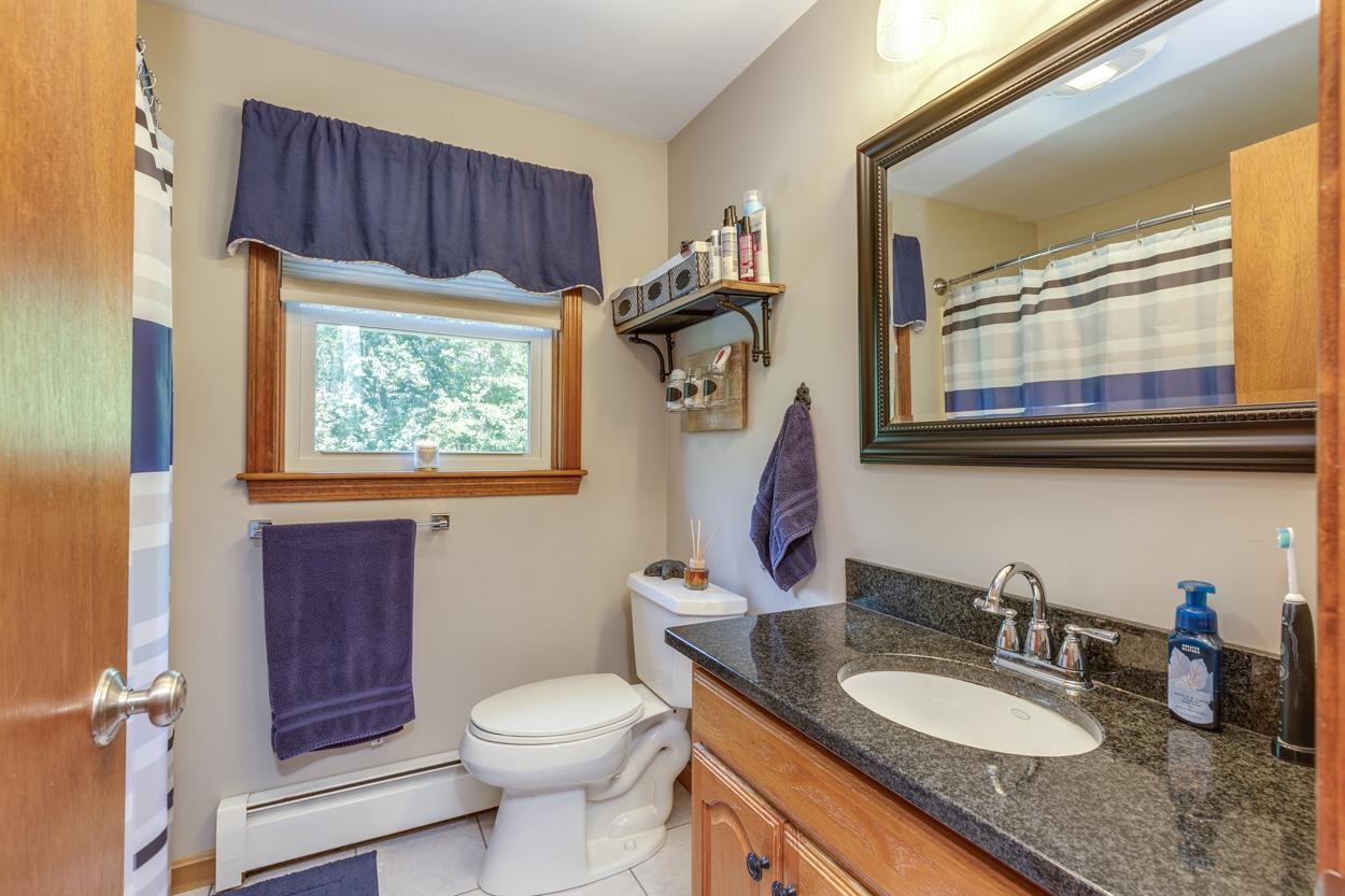 72 Brookdale Road Salem, NH 03079 - Photo 21 of 34