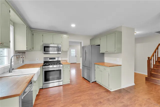 $261,000 | 304 North Isundega Street, Westminster, SC 29693