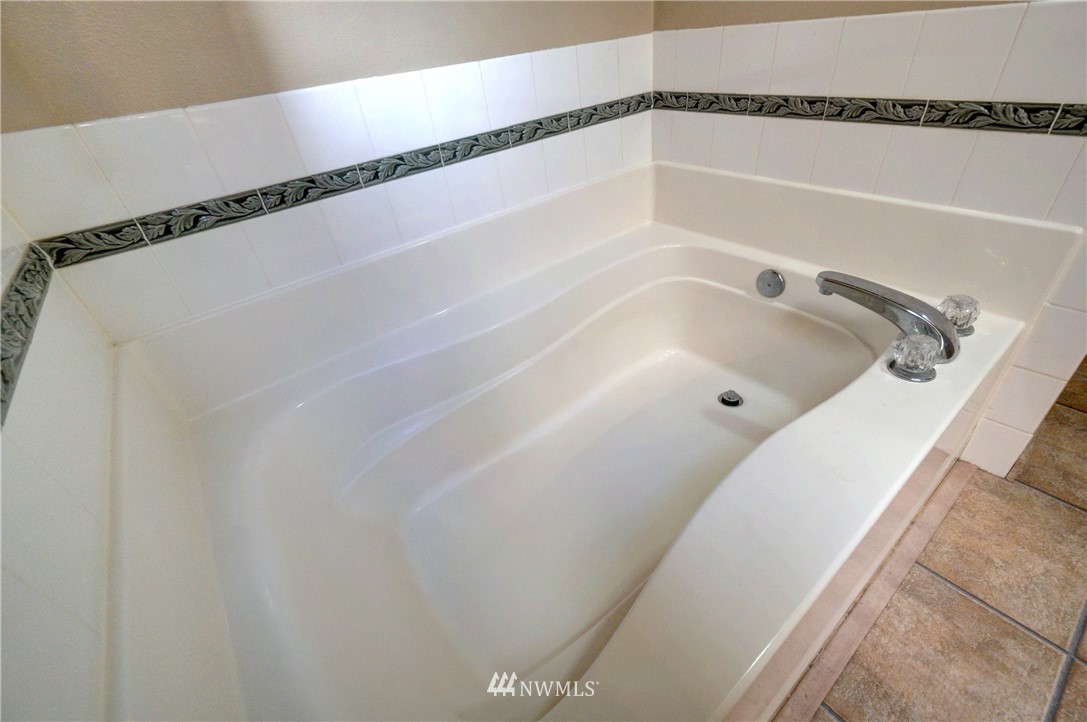1410 Collins Road Buckley, WA 98321 - Photo 15 of 22 Gallery Image 15