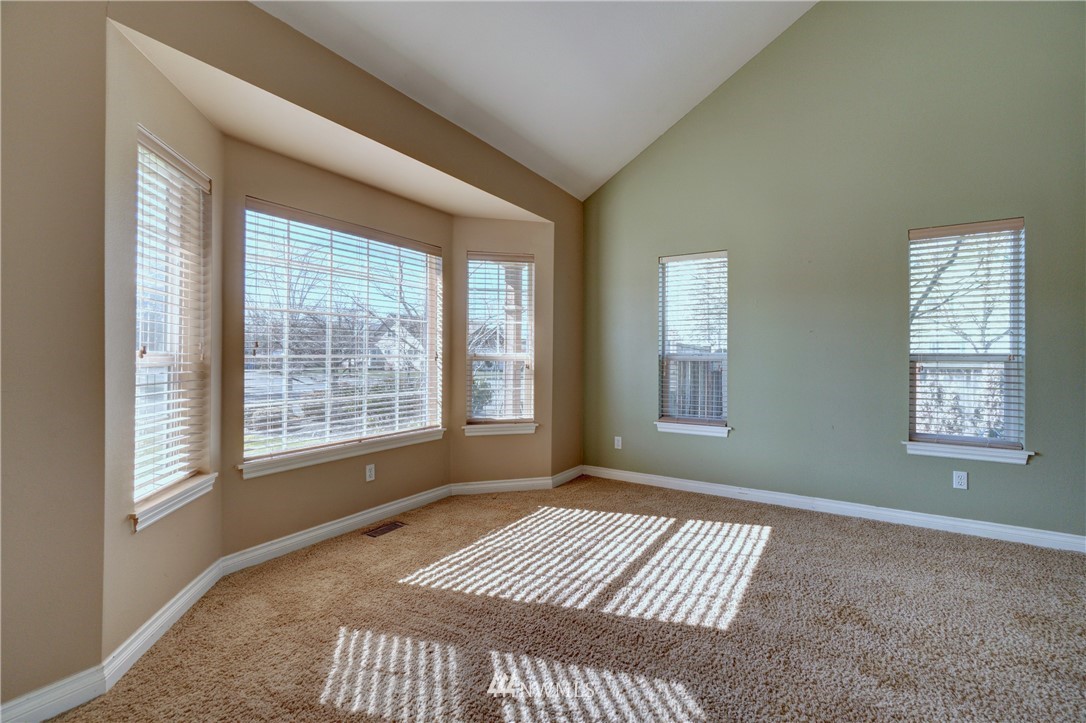 1410 Collins Road Buckley, WA 98321 - Photo 4 of 22 Gallery Image 4