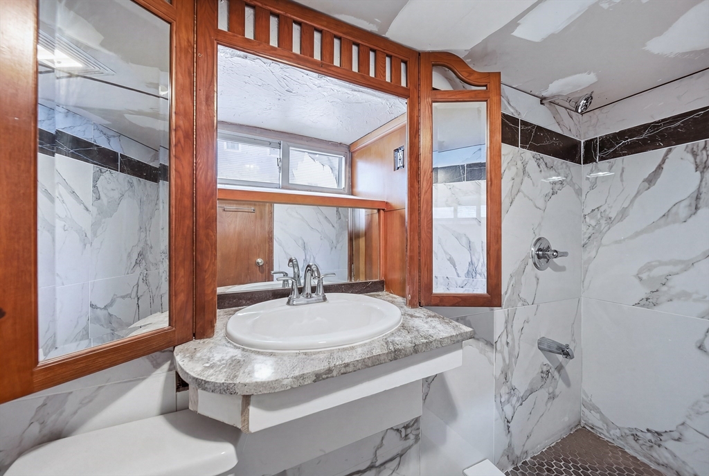 100 Nightingale Street Boston, MA 02124 - Photo 31 of 40