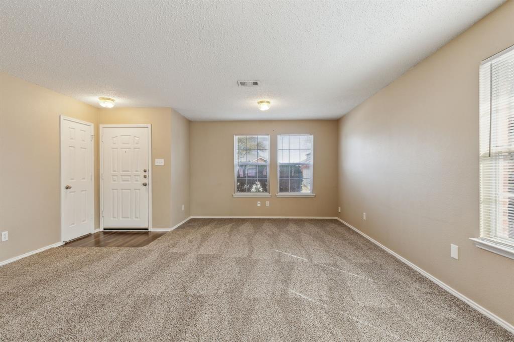 3412 Sedaila Ranch Road Fort Worth, TX 76262 - Photo 6 of 27