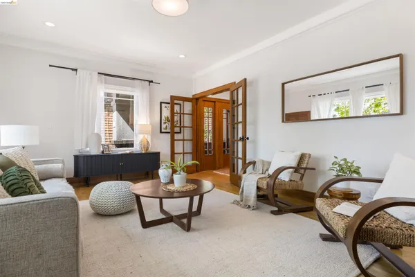 $1,800,000 | 3208 Claremont Avenue, Berkeley, CA 94705