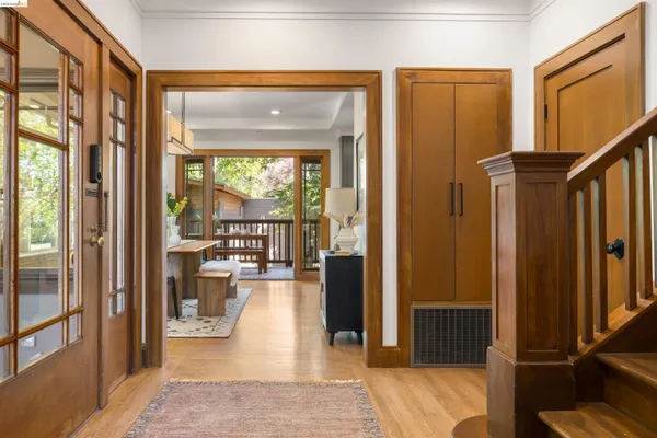 $1,800,000 | 3208 Claremont Avenue, Berkeley, CA 94705