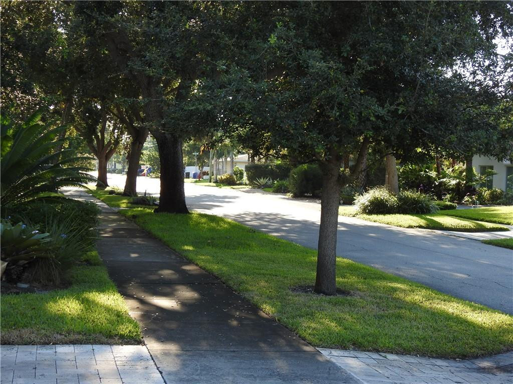 1900 North Victoria Park Road Fort Lauderdale, FL 33305 - Photo 23 of 26 Photo 23