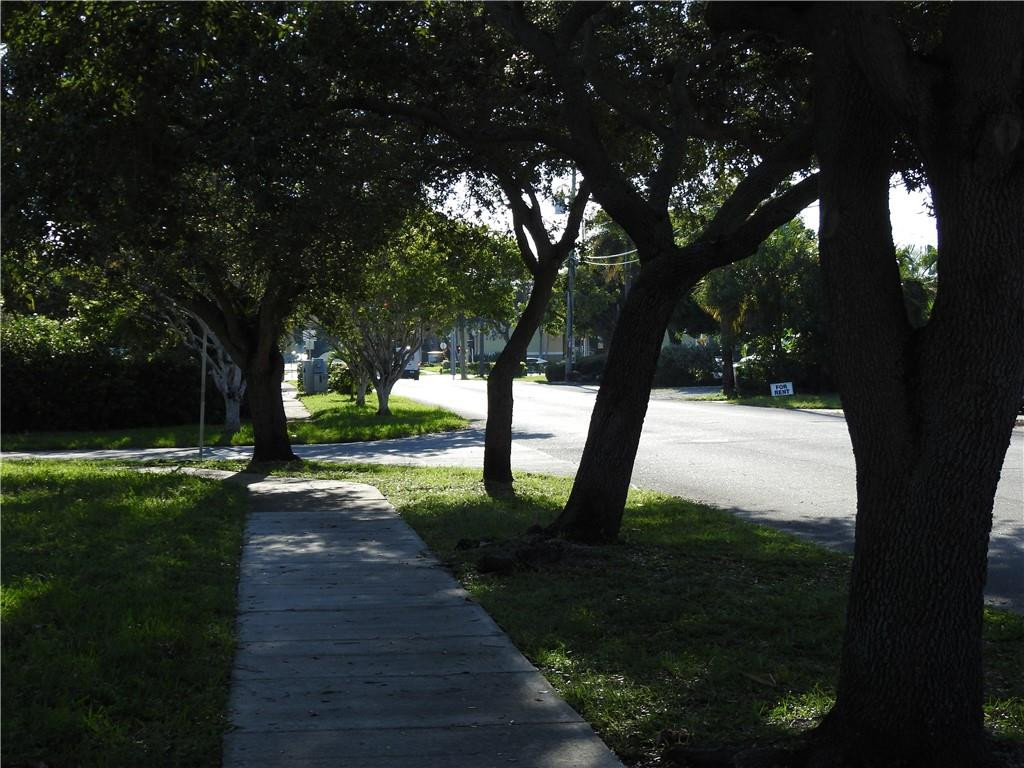 1900 North Victoria Park Road Fort Lauderdale, FL 33305 - Photo 25 of 26 Photo 25