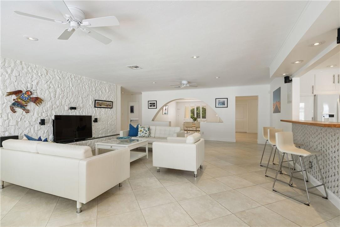 1900 North Victoria Park Road Fort Lauderdale, FL 33305 - Photo 8 of 26 Photo 8