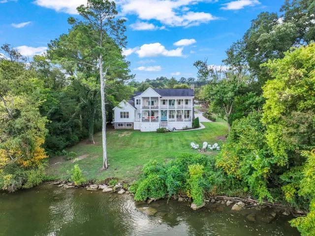 $1,599,999 | 205 Clover Street, Granville, TN 38564