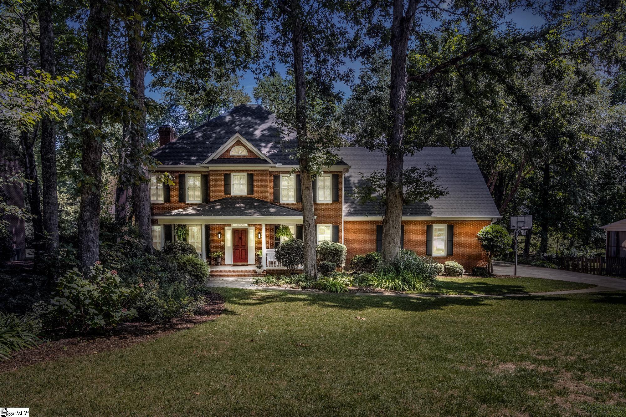 231 English Oak Road Simpsonville, SC 29681 - Photo 1 of 32 Gallery Image 1