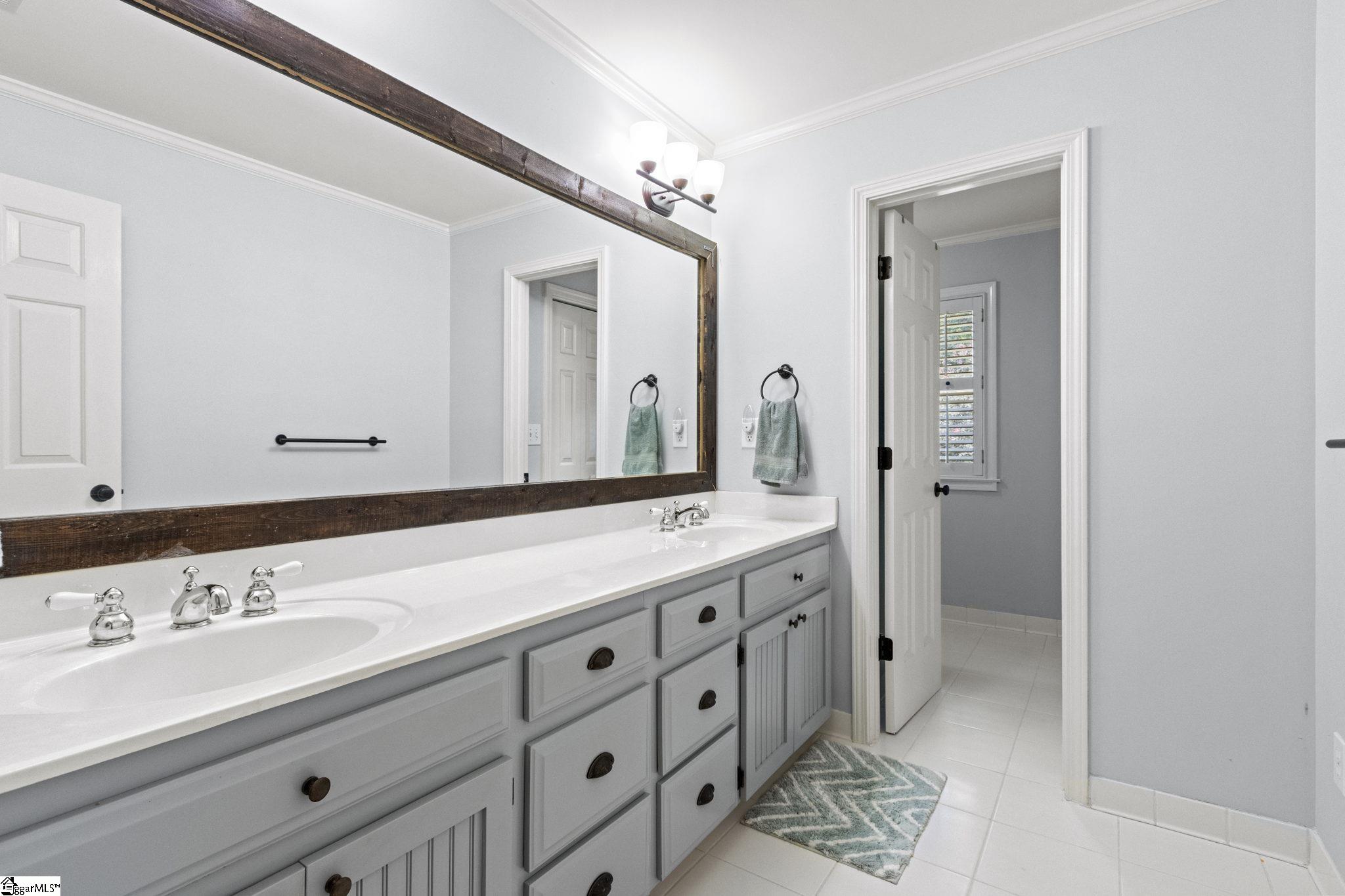 231 English Oak Road Simpsonville, SC 29681 - Photo 14 of 32 Gallery Image 14