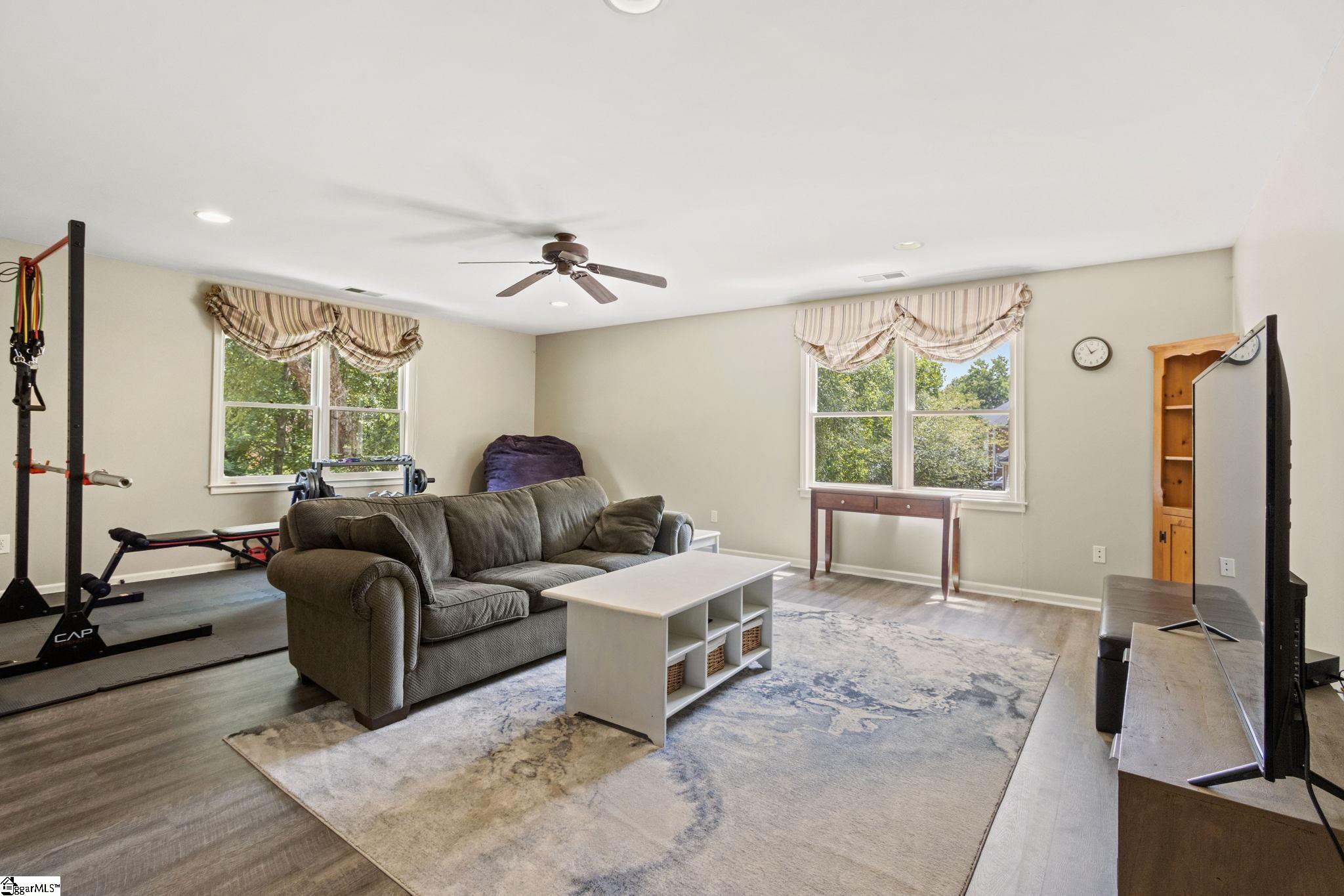 231 English Oak Road Simpsonville, SC 29681 - Photo 17 of 32 Gallery Image 17
