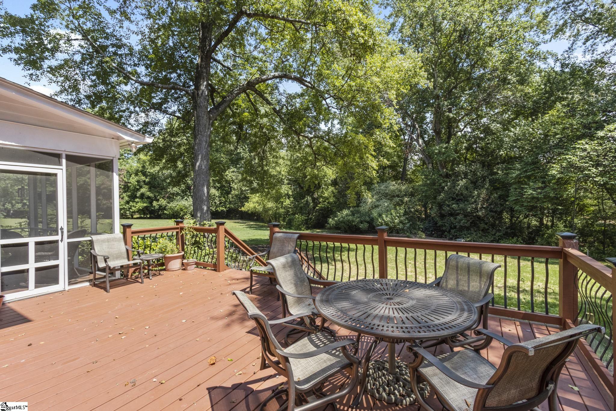231 English Oak Road Simpsonville, SC 29681 - Photo 27 of 32 Gallery Image 27