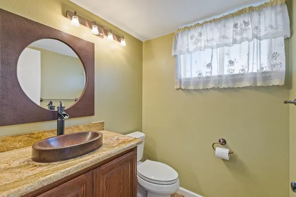 $599,000 | 865 Regatta Drive, Sacramento, CA 95833