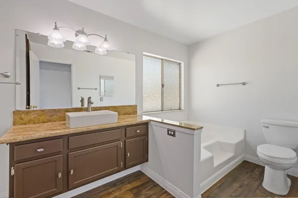 $599,000 | 865 Regatta Drive, Sacramento, CA 95833