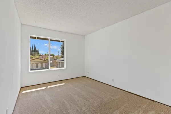 $599,000 | 865 Regatta Drive, Sacramento, CA 95833