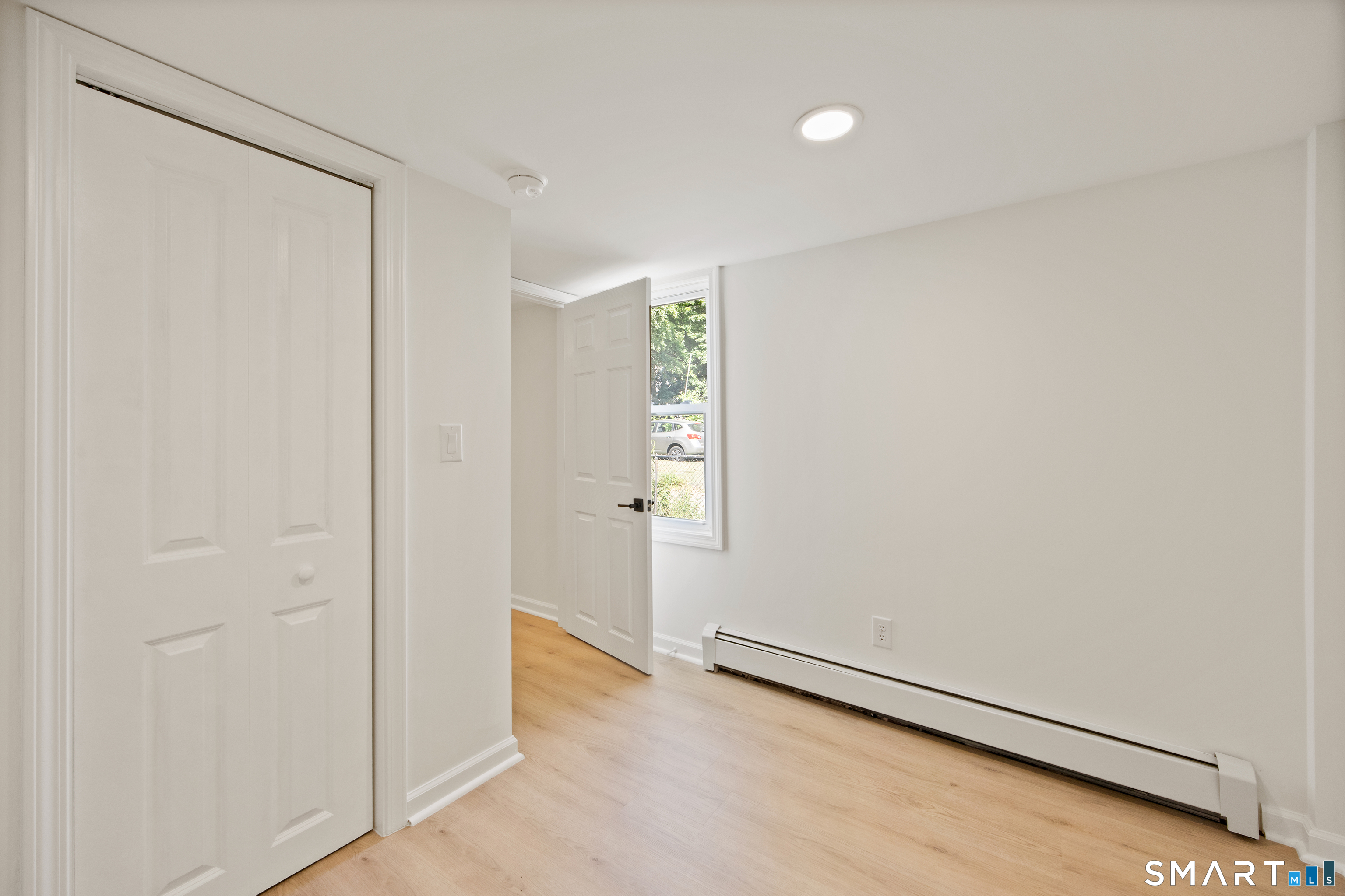 73 Springdale Avenue Meriden, CT 06451 - Photo 7 of 27