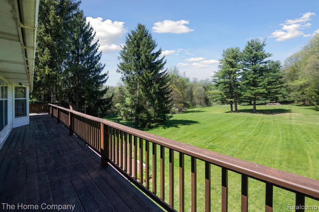 13890 Island Lake Road Chelsea, MI 48118 - Photo 49 of 66 Gallery Image 49