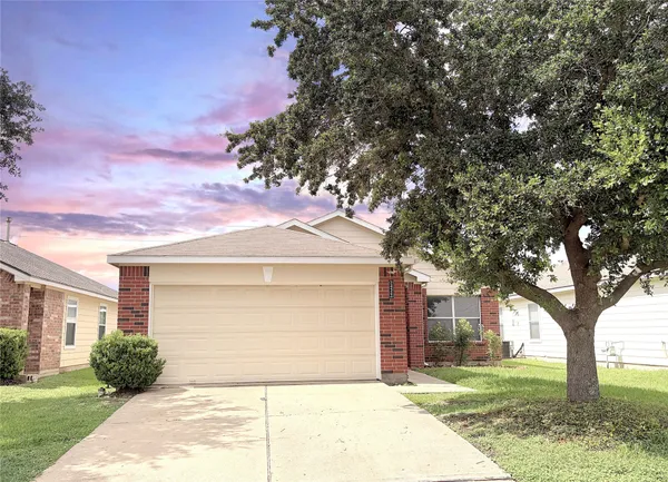$1,945 | 24522 Lakecrest Village Drive, Katy, TX 77493